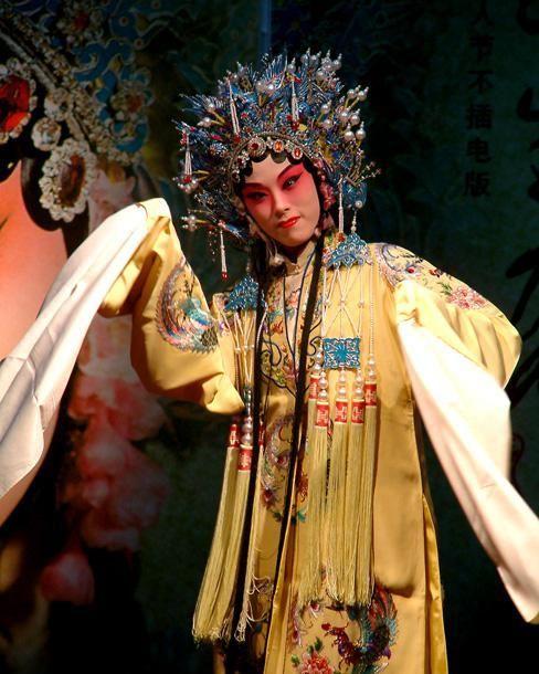 娱乐圈爆料瓜还没吃够